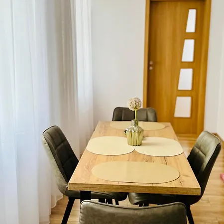 Cozy Corner Warminska