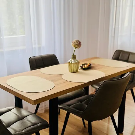 Cozy Corner Warminska Apartmán *